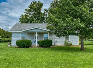 1029 County Road 1400e, Allenville, IL 61951