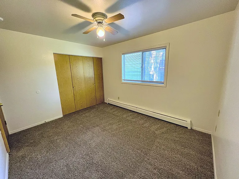 11528 Heritage Ct — Photo 6