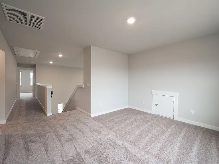 293 Casper Dr — Photo 19
