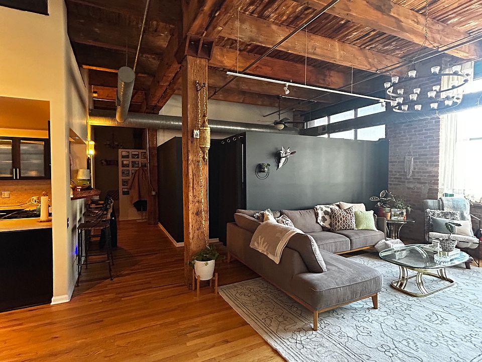 Overall view from the front door