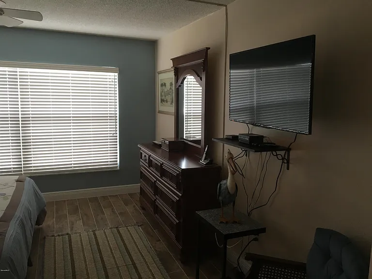 5 Sunflower St #10 — Photo 14