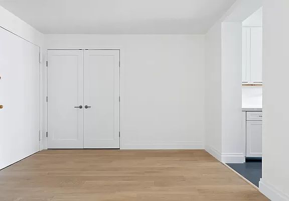 4th image of 201 E 28th St #6P