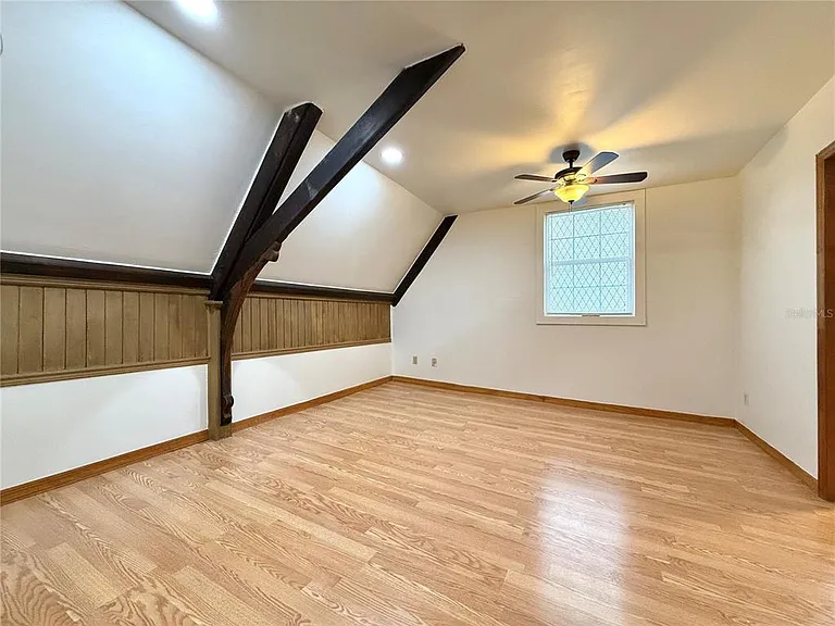 7002 S Shamrock Rd — Photo 28