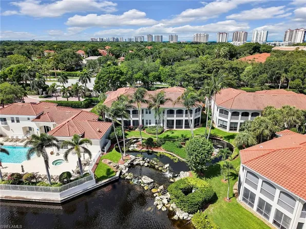 2400 L'Ambiance CIR #102, NAPLES, FL 34108