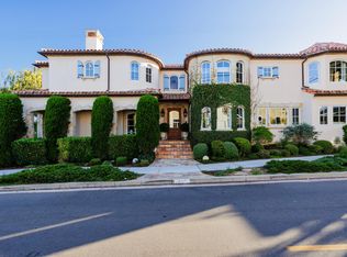 235 Poinsettia Ave, Corona Del Mar, CA 92625