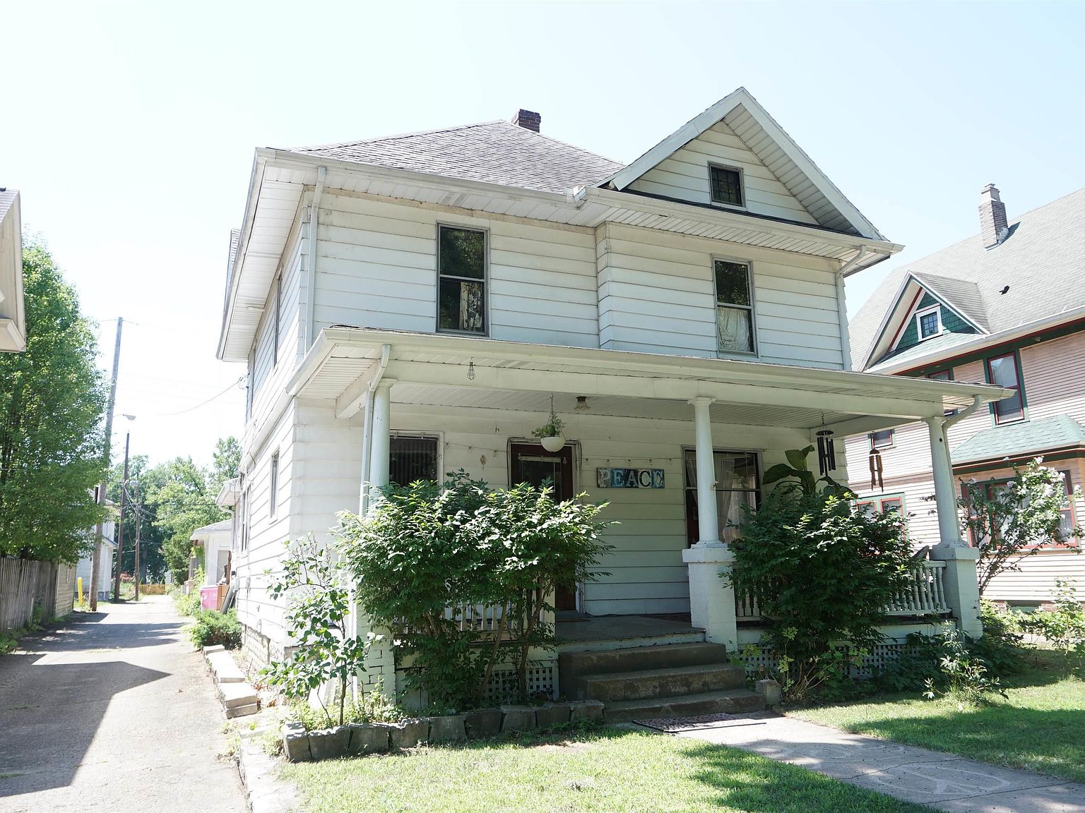 1045 Riverside Dr, South Bend, IN 46616 Zillow