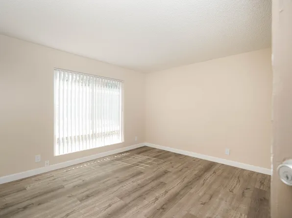 4875 Manzanita Ave APT 4, Carmichael, CA 95608