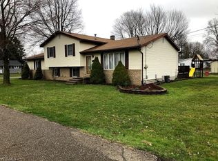 133 Fairview St NW, Bolivar, OH 44612