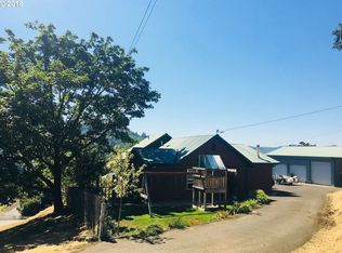 1964 NE Oswego Ave, Roseburg, OR 97470