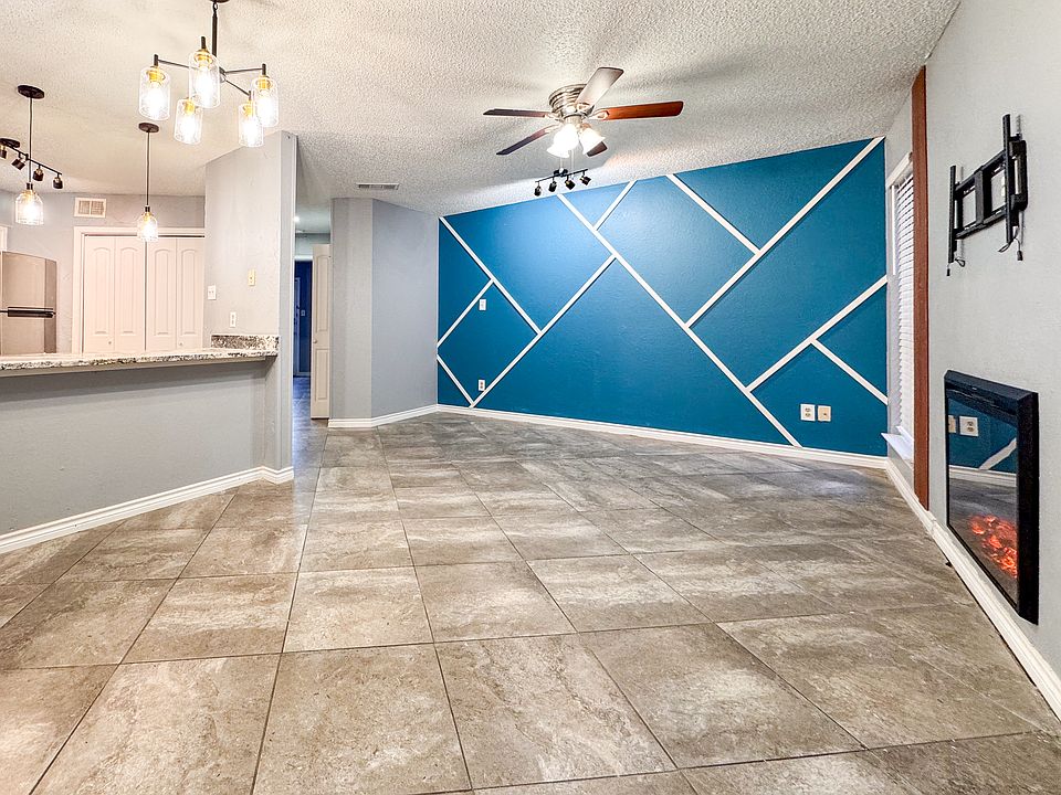 1st image of 1614 Pecan Chase Cir APT 45