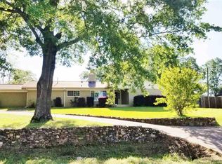 101 S 7th St, Nashville, AR 71852