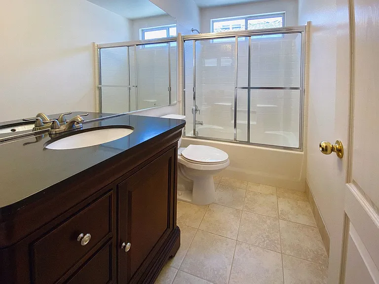 1152 La Vida Ct — Photo 8