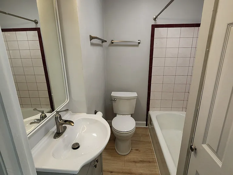 941 Grosstown Rd #1 — Photo 7