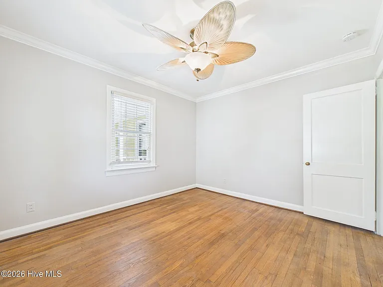 2912 Oberlin Rd — Photo 41