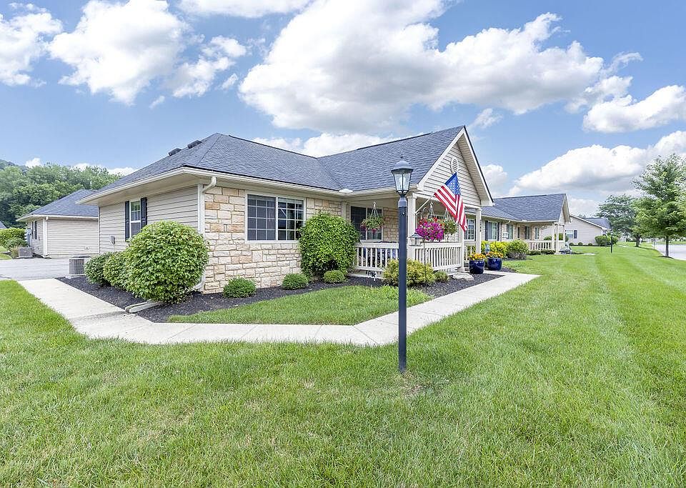 1st image of 244 Wildwood Ct