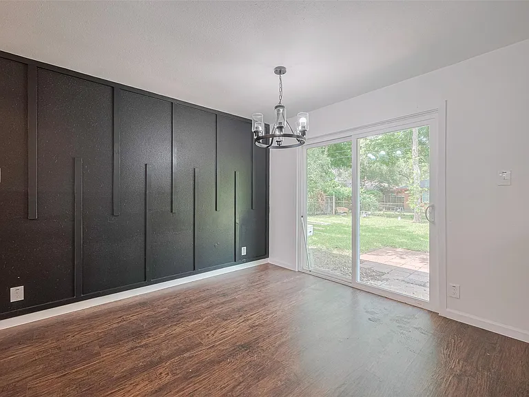 2112 Walnut Ln — Photo 22