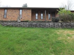 5835 W End Pl, Imperial, MO 63052