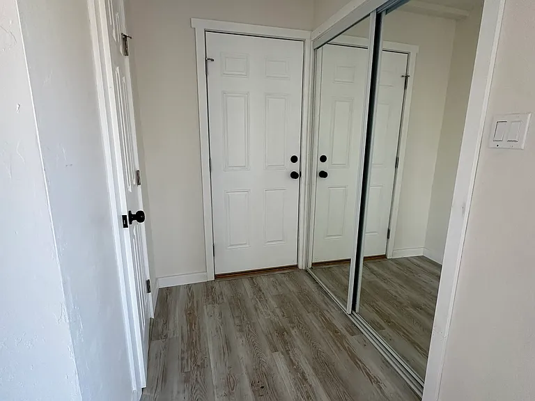 1300 Oak Ave #1 — Photo 11