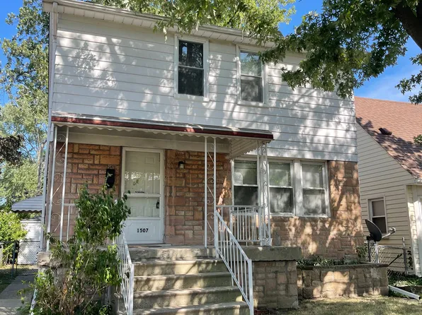 1507 18th St, Wyandotte, MI 48192