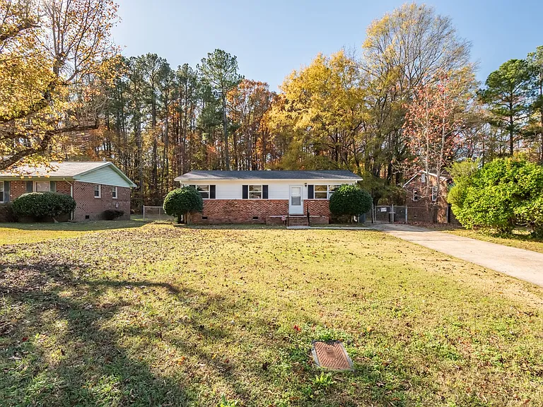 3516 Four Seasons Dr — Photo 20