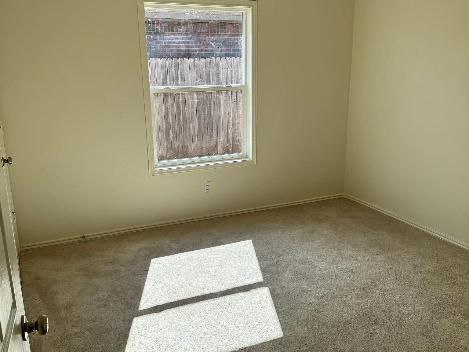 8303 Elgin Ave — Photo 4