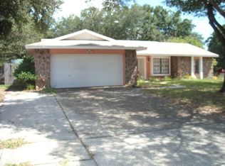 2891 Oak Tree Ln, Palm Harbor, FL 34684