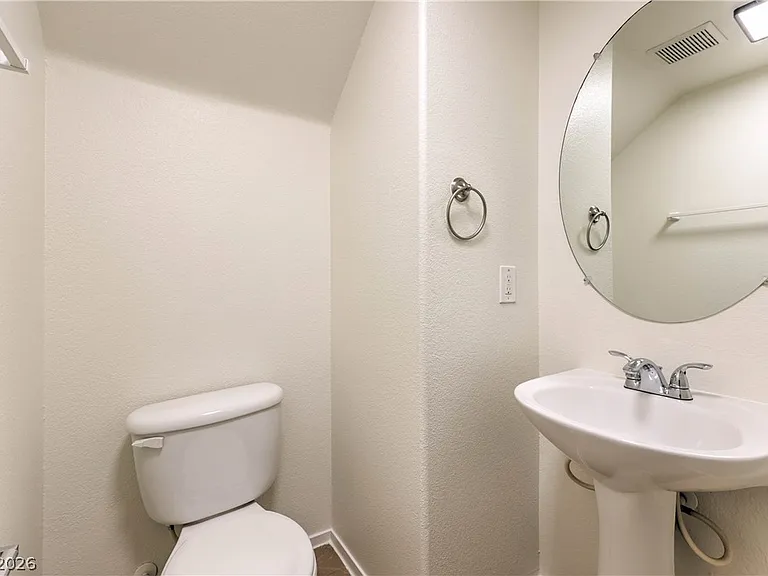 10939 Paradise Rd — Photo 17