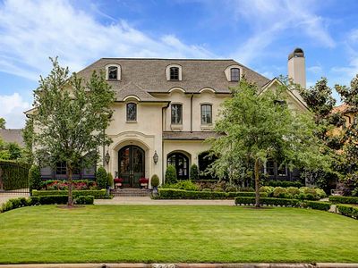 5322 Longmont Dr, Houston, TX, 77056