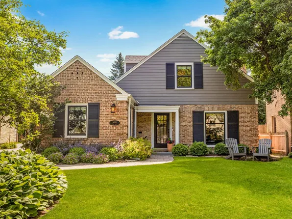 6048 North Kent AVENUE, Whitefish Bay, WI 53217