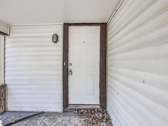 4th image of 2405 Strimple Ave