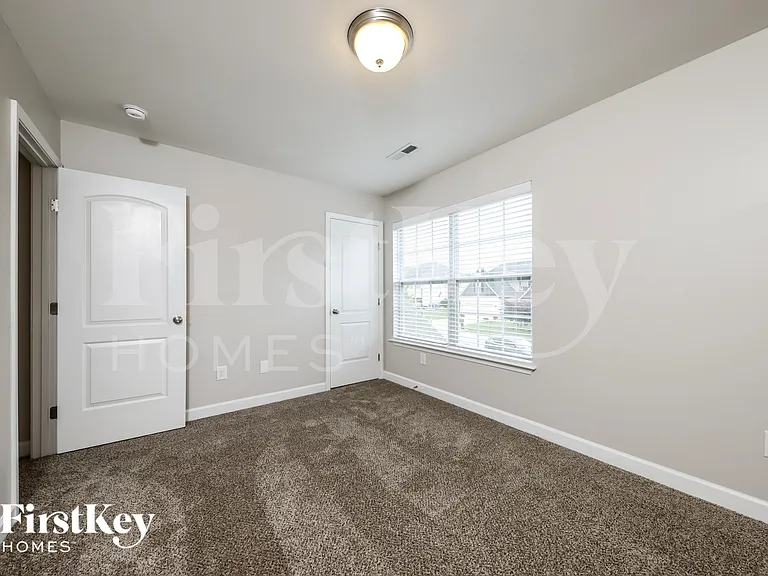 132 Bethel Oaks Ct — Photo 13
