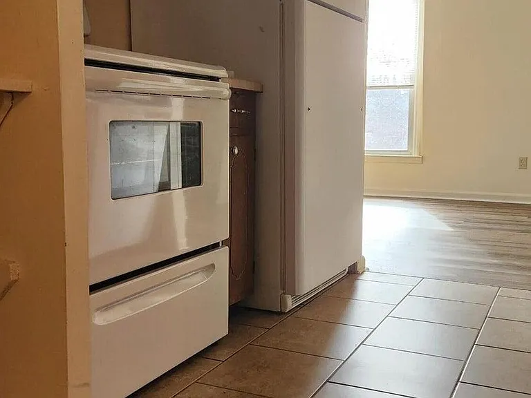 261 Meadowview Dr #3 — Photo 7
