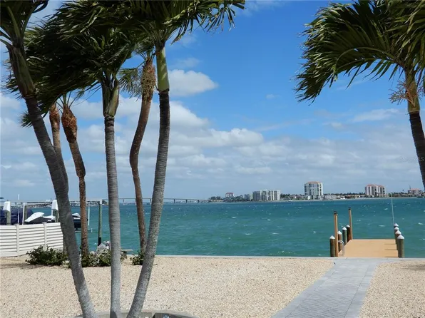 337 1st St W, Tierra Verde, FL 33715