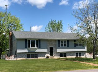 7209 Redbird Dr, Jefferson City, MO 65101