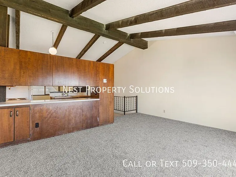 101 Wildflower St NE #3 — Photo 8
