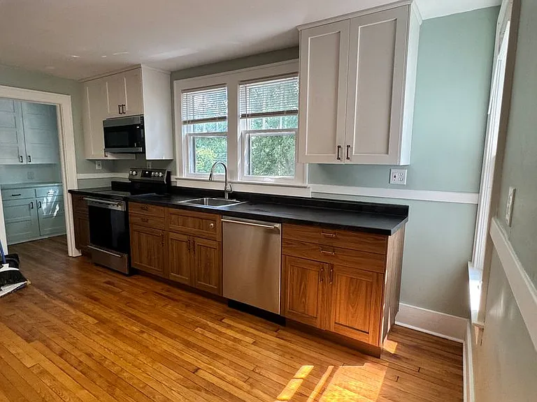 1625 S Maple Rd — Photo 12