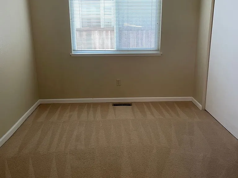 120 Billington Ln — Photo 21