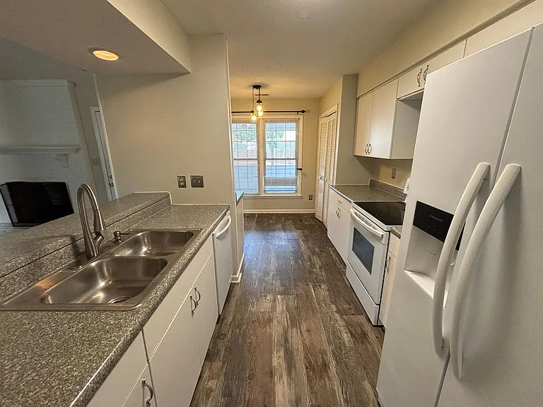 5405 Beretta Way — Photo 11