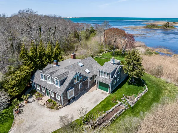 40 Thacher Shore Road, Yarmouth Port, MA 02675