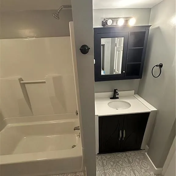 31 King St #33-3 — Photo 7