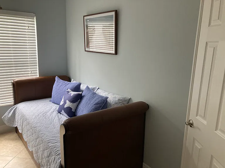 1933 Courtyard Way #D-101 — Photo 7