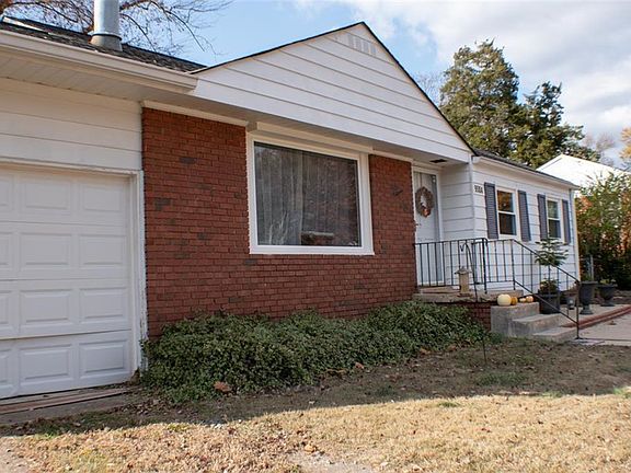 2nd image of 9504 Stockbridge Dr