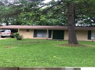 131 Grover Cleveland Cir, Jackson, MS 39213