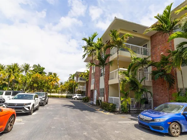 2424 SE 17th Street #305B, Fort Lauderdale, FL 33316