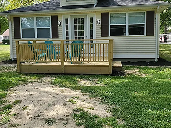 7281 Lake Rd, Madison, OH