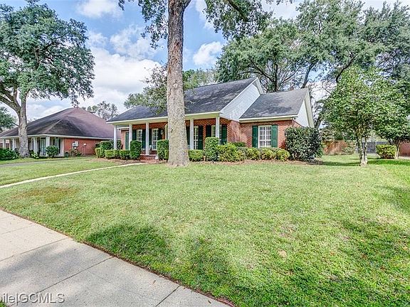 4th image of 6314 Hillcrest Oaks Dr