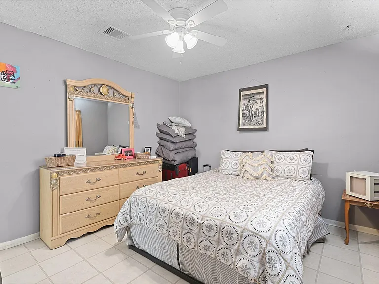 4123 Yupon Ridge Dr — Photo 12