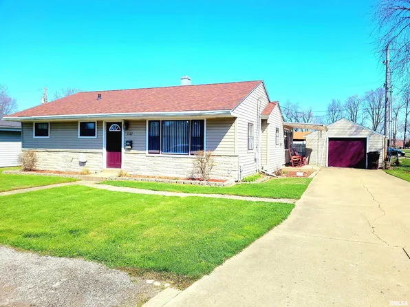 1107 W McDowell St, Chillicothe, IL 61523
