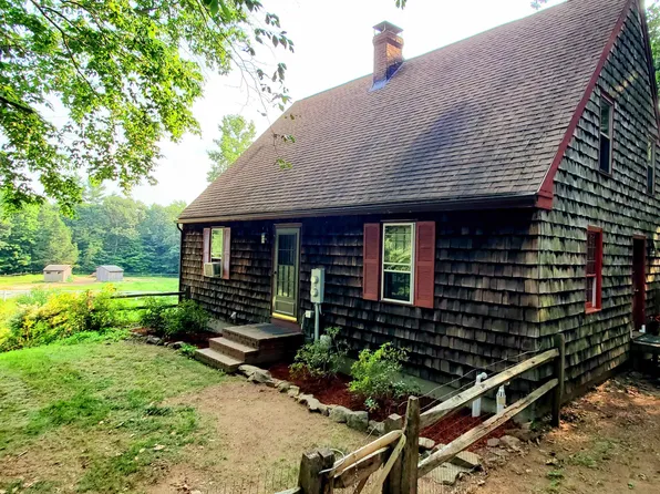 46 Jenness Road, Epping, NH 03042