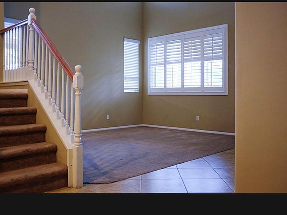 3rd image of 12212 Bridlewood Dr